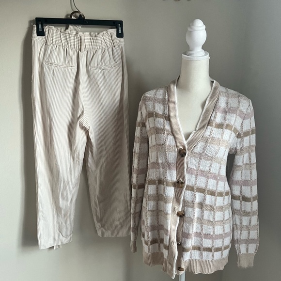 LOFT Coastal Grandma Pants - Picture 3 of 3